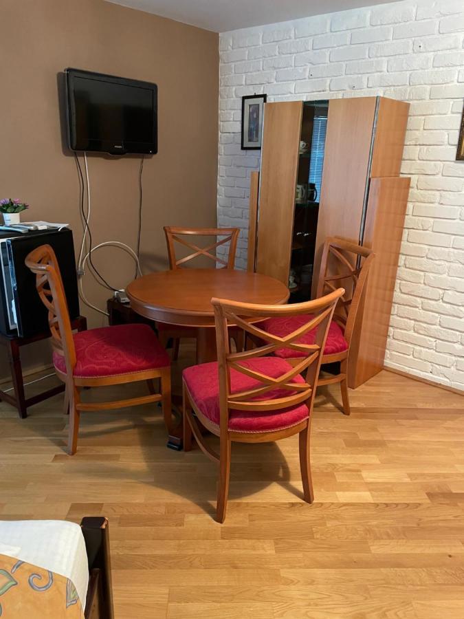 Villa Astoria Balatongyörök Exteriör bild