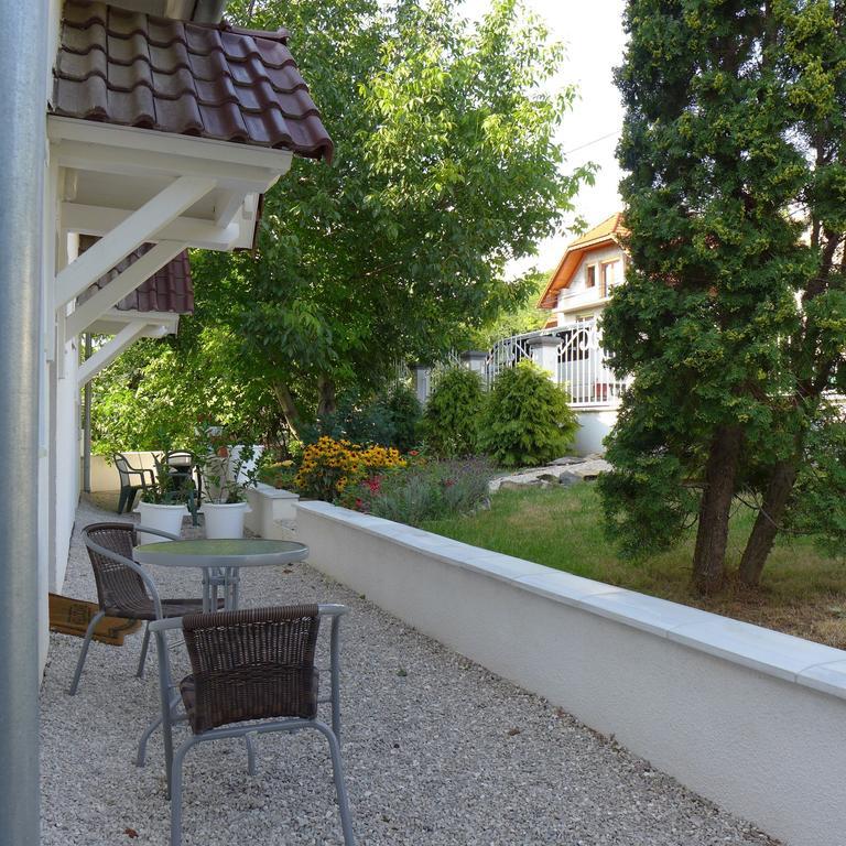 Villa Astoria Balatongyörök Exteriör bild